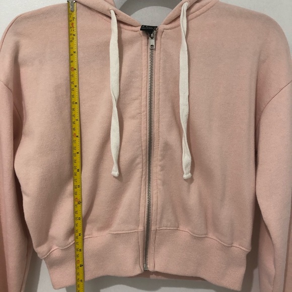 Forever 21 Pink & White Cropped Hoodie 💖 - Picture 12 of 14
